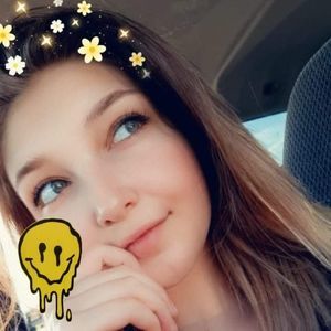 Meet your Posher, Katelyn